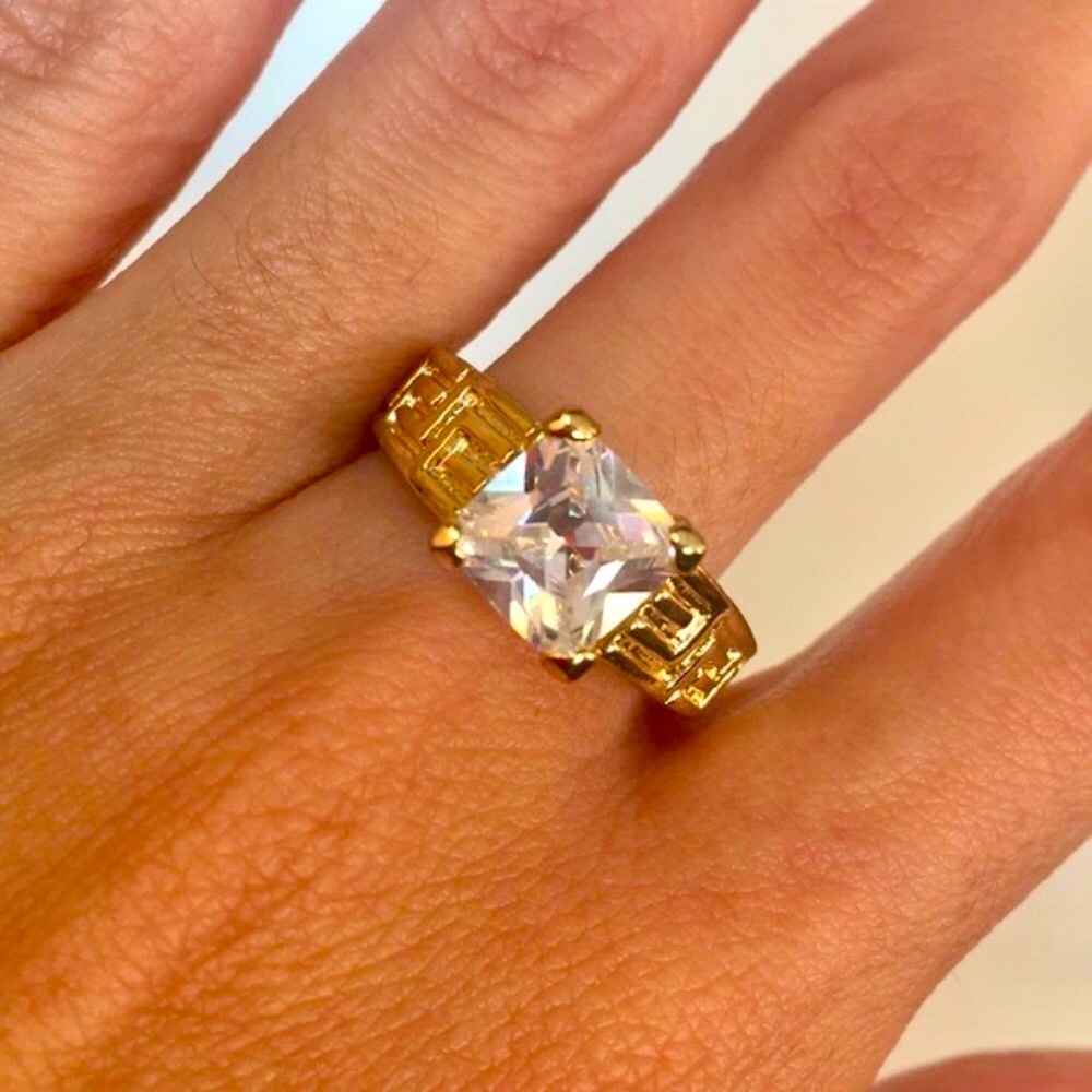 Stunning White 2.9ct Square CZ Ring